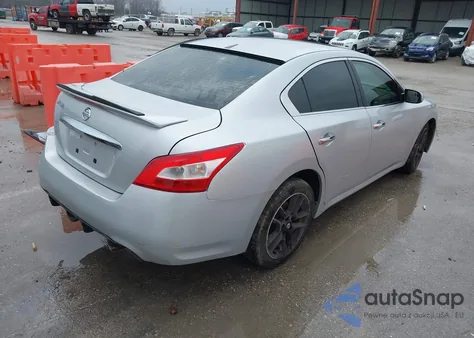 2011 Nissan Maxima 3.5 S z USA, uszkodzony, nr VIN 1N4AA5APXBC821737
